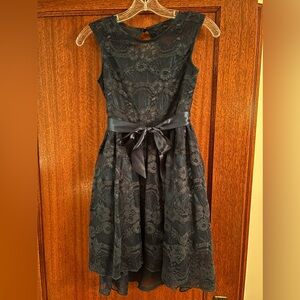 Zunie dress teal lace size 12